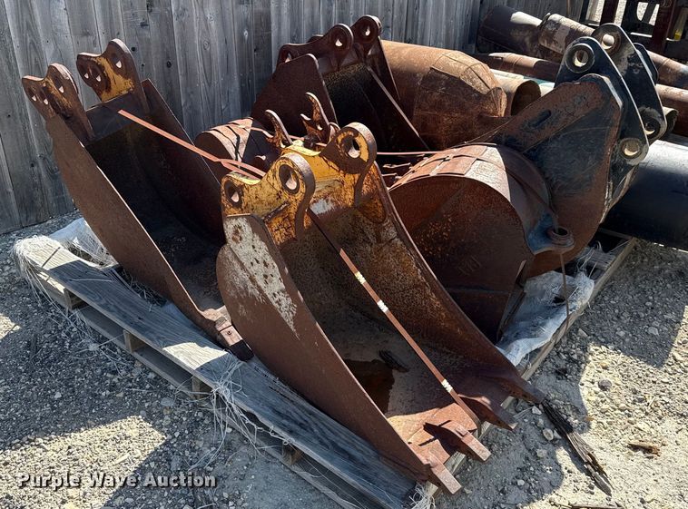 (7) buckets - EJ3622