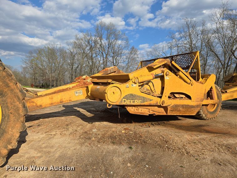 2004 John Deere 1810E scraper - EJ7399