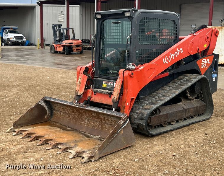 Kubota SVL 97-2 tracked skid steer loader - EK2833