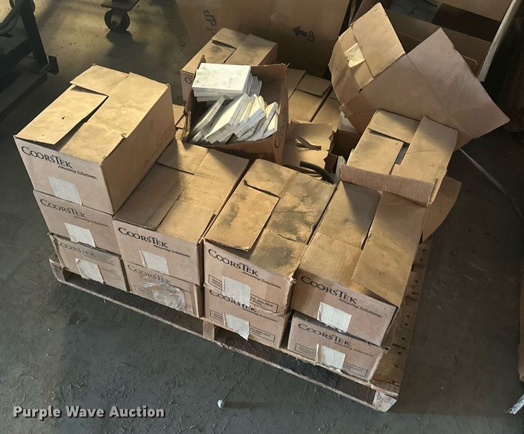 Approximately 7,000 Coorstek 71430 ceramic wear pads - ZA0587