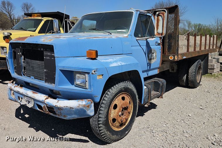 1990 Ford F600 dump flatbed truck - EI8959