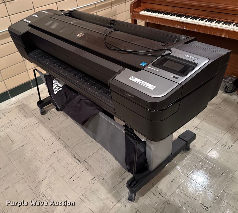 HP Design Jet Z6 post script printer - EM3883