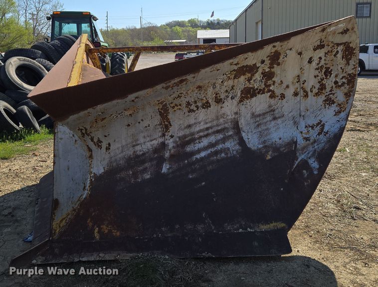 Henke JDV-9.5 V-plow - EN8884