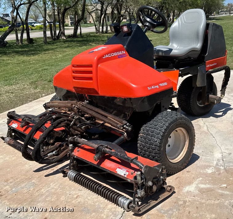 Jacobsen Tri-King 1900D reel mower - EQ1379