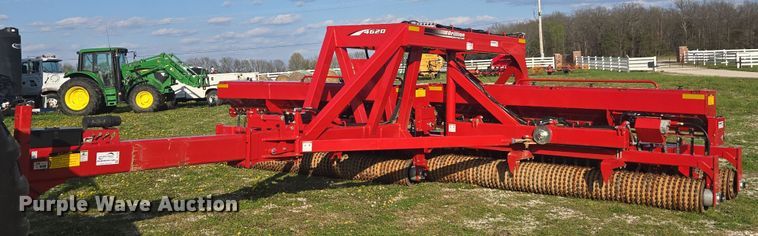 2021 Brillion 4620-24 seeder - DE2164