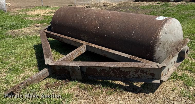Shop built smooth drum roller - DM5717