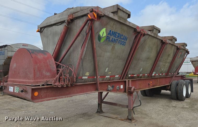 1974 Killebrew fertilizer tender trailer - DT4793