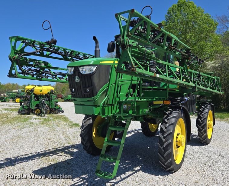 2021 John Deere R4023 sprayer - DW1912