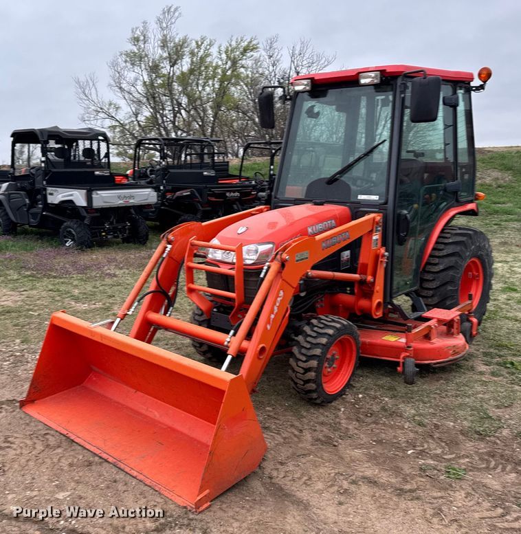 2012 Kubota B3000HSD MFWD tractor - EG6264