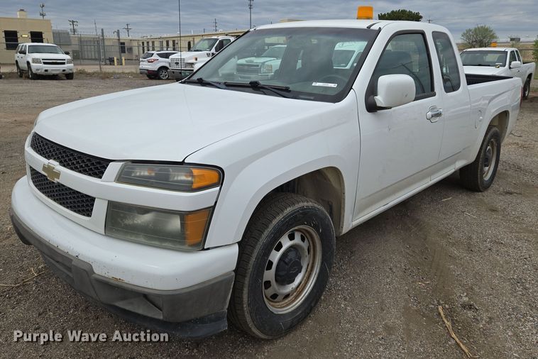 2010 Chevrolet  Colorado  Ext. Cab pickup truck - EO0695