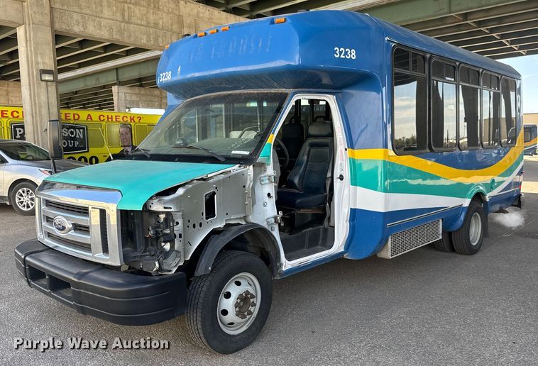 2016 Eldorado Aerotech E450 shuttle bus - EO0746