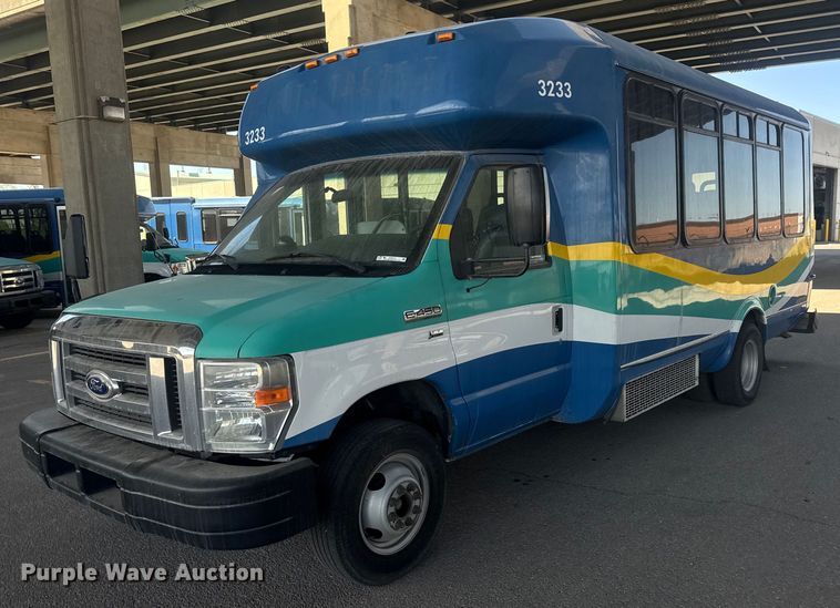 2016 Eldorado Aerotech E450 shuttle bus - EO0747