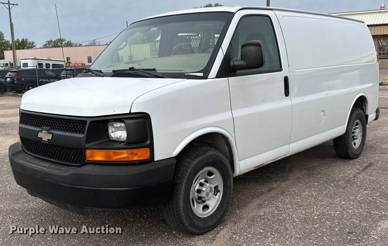 2008 Chevrolet Express 2500 van - EQ1312