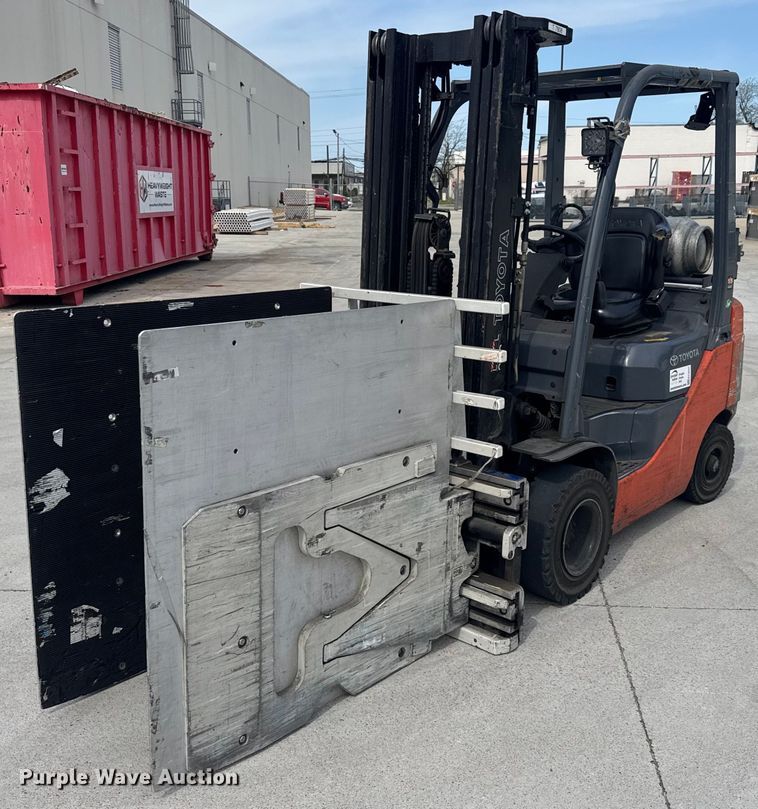 Toyota 8FGU18 forklift - EC3547