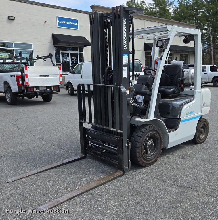 2016 UniCarriers PF50 forklift - EC4186