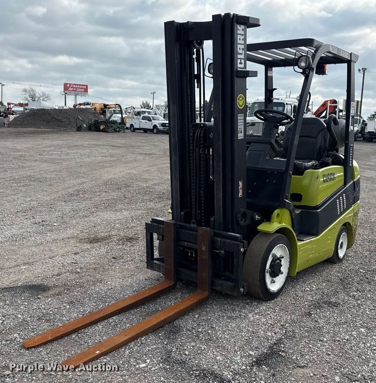 2008 Clark C25CL forklift - EG5778