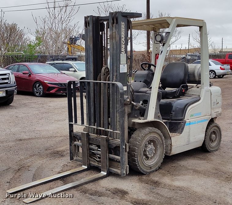 2016 UniCarriers PF50 forklift - EH0281