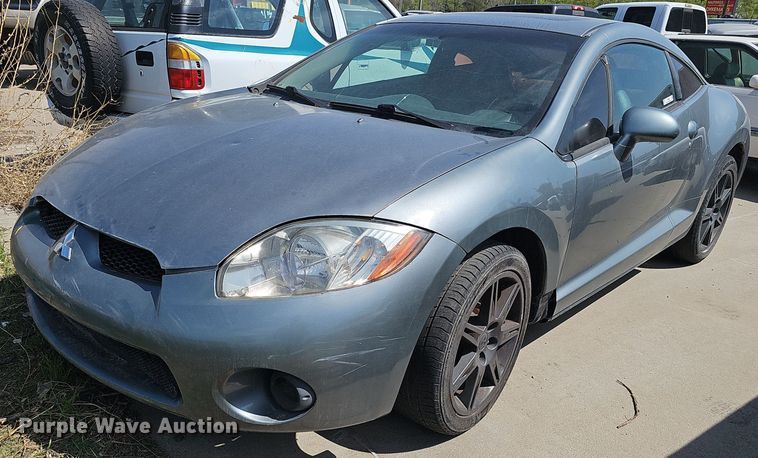 2007 Mitsubishi Eclipse SE  - EH8880