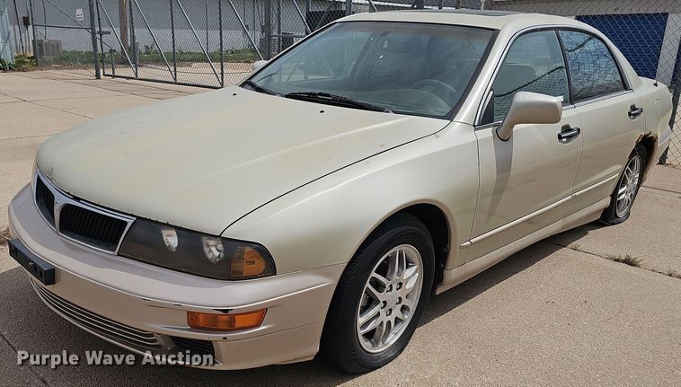 2000 Mitsubishi Diamante LS  - EH8889