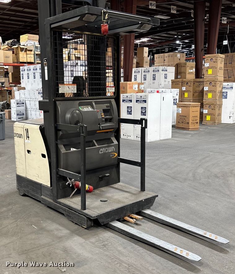 2016 Crown SP3520-30 order picker - EL5998