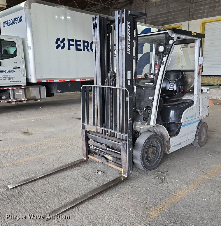 2016 UniCarriers PF50 forklift - EM6019
