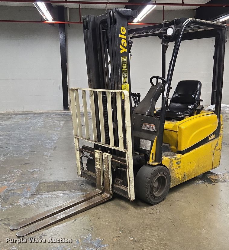 2016 Yale ERP040VTN36TE082 forklift - EM6031