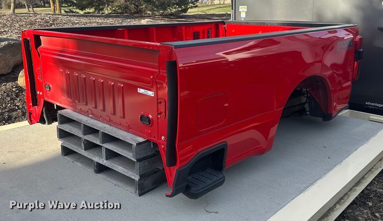2024 Ford  F350  pickup truck bed  - EN3021