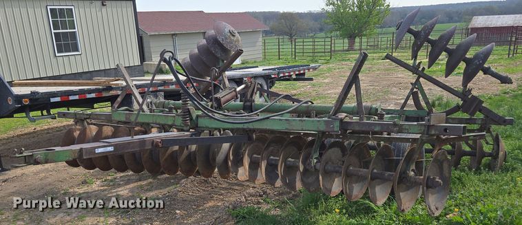 John Deere tandem disk - EN3582