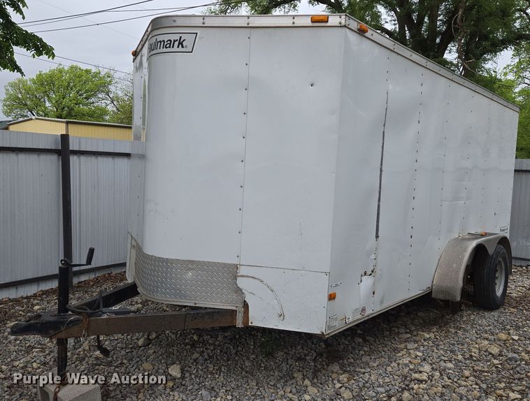 2014 Haulmark enclosed cargo trailer - EN8936
