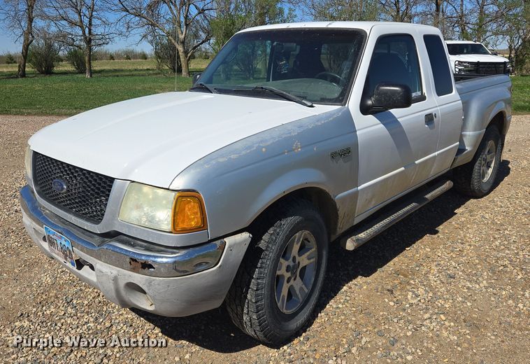 2003 Ford Ranger SuperCab pickup truck - NV9822