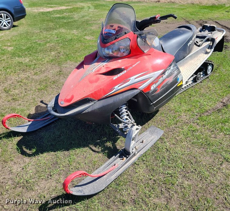 2007 Polaris Switchback snowmobile - NV9830