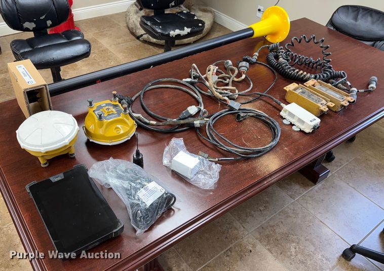 Trimble grade control system - DO0873