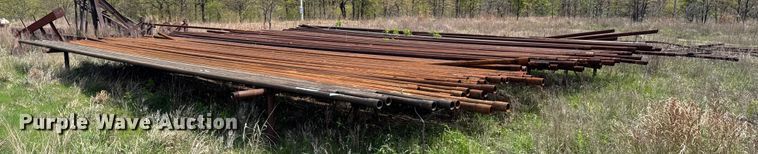 (33) joints of 2 3/8" diameter oilfield pipe - DO0916