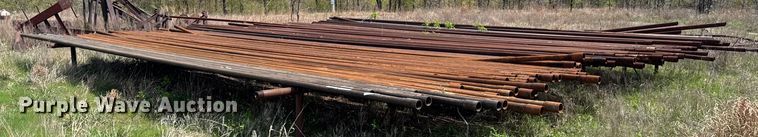 (33) joints of 2 3/8" diameter oilfield pipe - DO0917