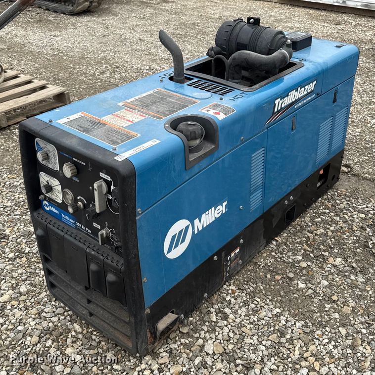 Miller Trailblazer 302 Air Pak  welder/generator - DY8050