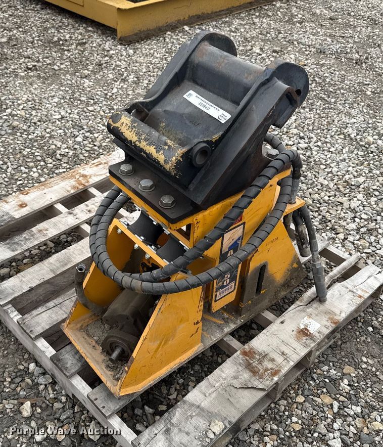 Arrowhead Rockdrill ACP350 plate compactor - DY8052