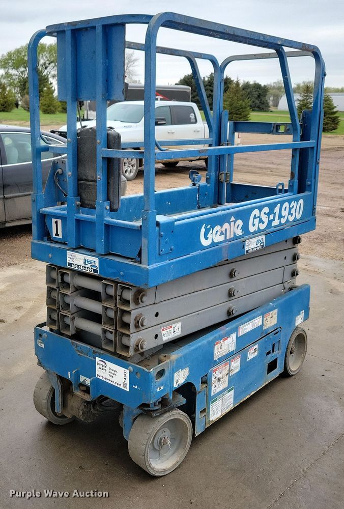 2014 Genie GS-1930 scissor lift - EA2431