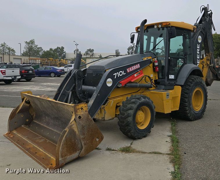 2020 John Deere 710L backhoe - EC0956