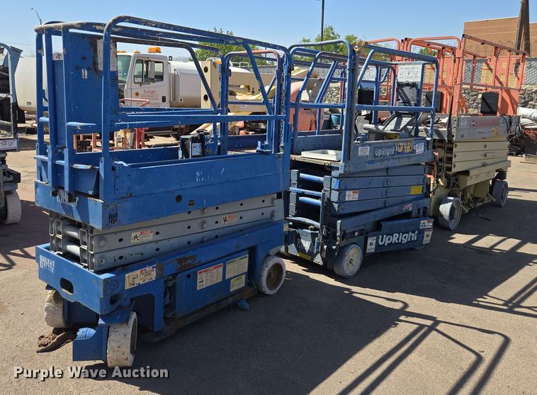 (5) scissor lifts - EC0981