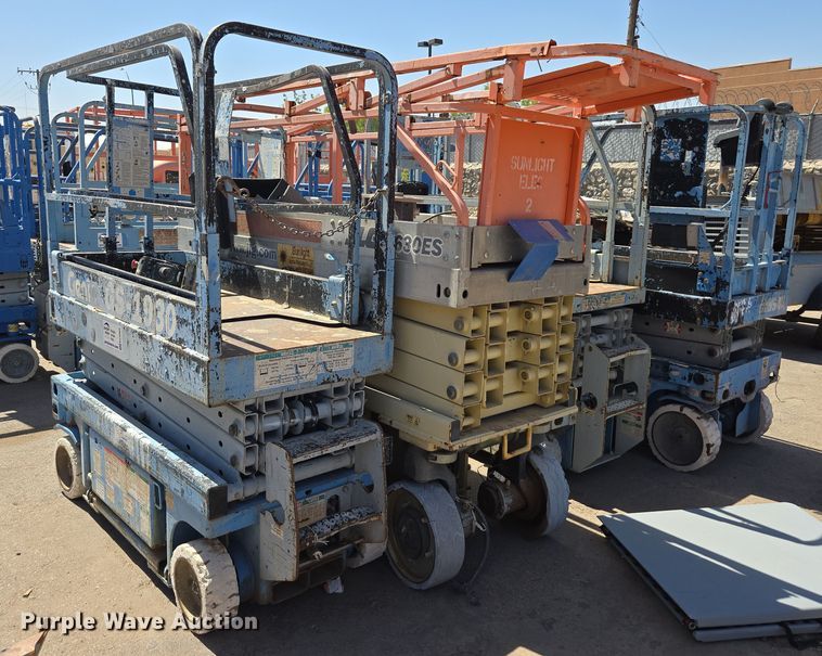 (4) scissor lifts - EC0985