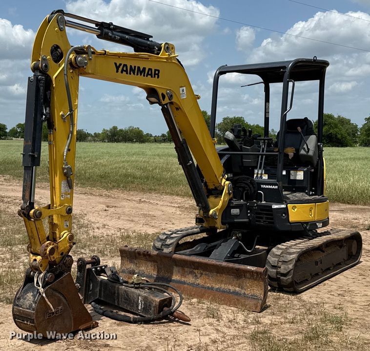 2017 Yanmar ViO35-6A mini excavator - EJ3663