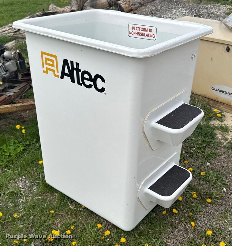 Altec 070400354 man basket - EM3960