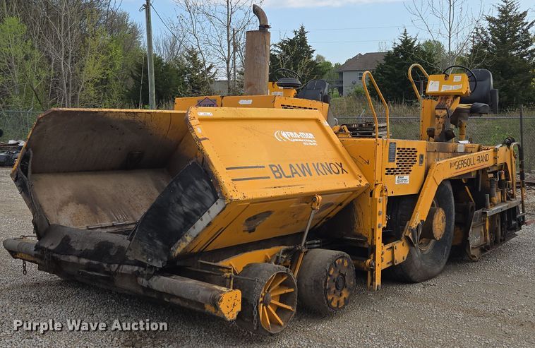 1999 Blaw-Knox  PF-3172 paver - EM7070