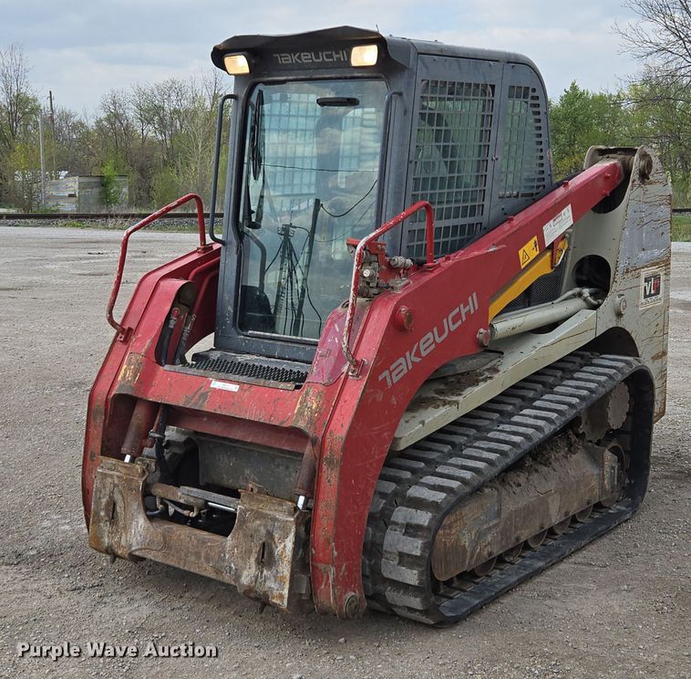 2014 Takeuchi TL12 tracked skid steer loader - EM7077