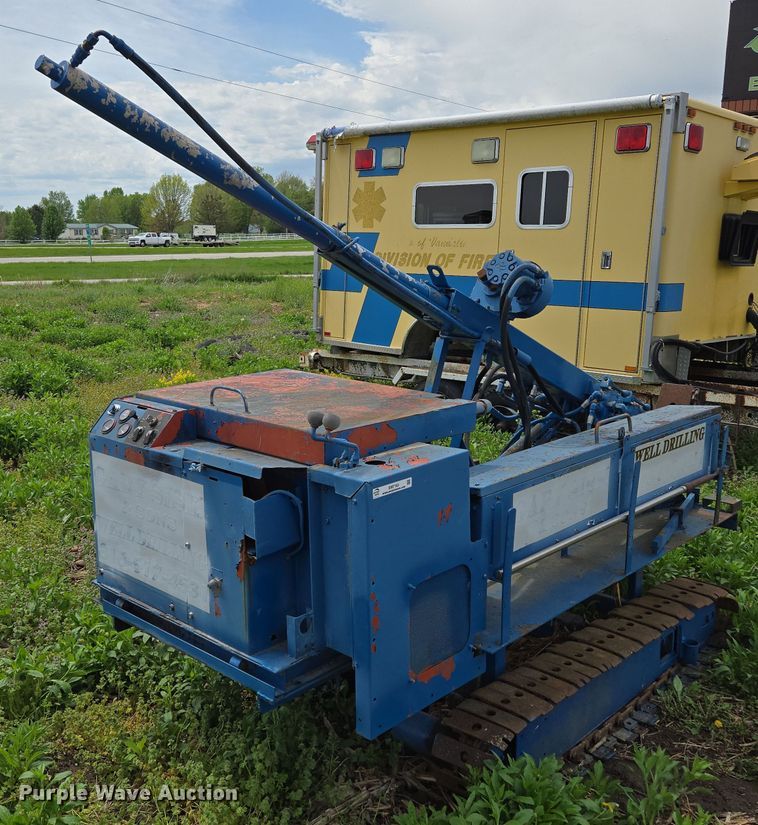 1996 Charles Machine Works Inc. FP22 vertical drill rig  - EM7163