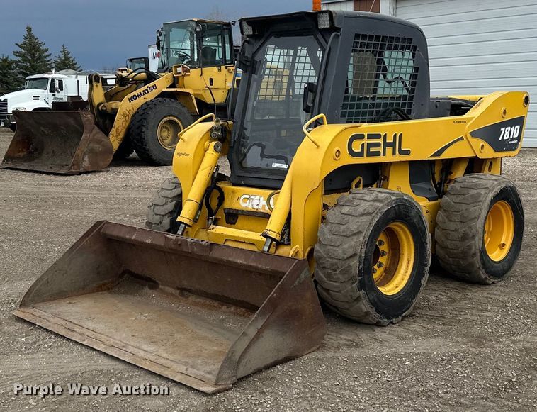 2005 Gehl 7810 skid steer loader - EN3030