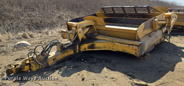 2005 John Deere  1812C  scraper - EQ6765