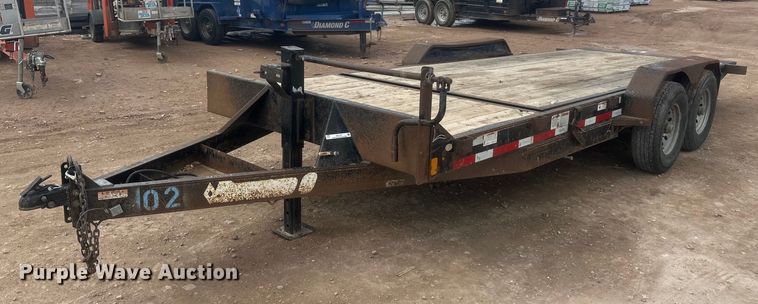 2013 Diamond C tilt deck equipment trailer - ER5207