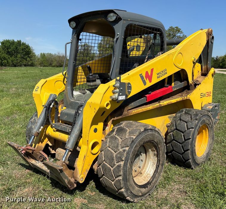 2021 Wacker Neuson SW32 skid steer loader - OB9649