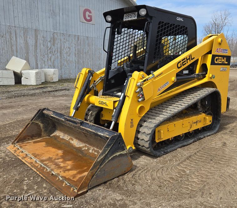 2021 Gehl RT215 tracked skid steer loader - YA0454